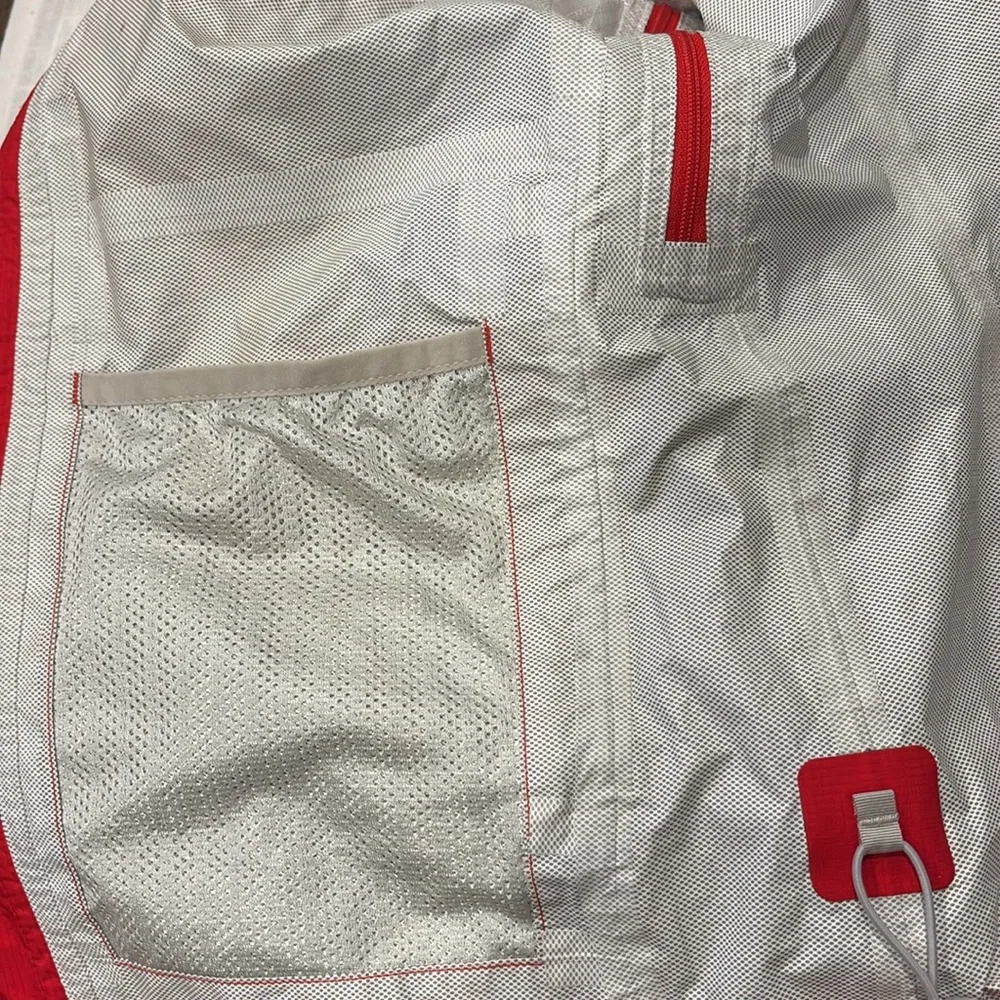 Patagonia Torrentshell H2NO Hooded Rain Jacket Waterproof Nylon Red Delicious - Picture 12 of 15